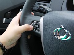 2013款 2.4L 自动 尊贵型5座