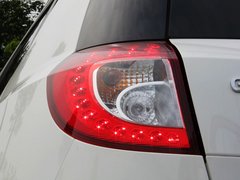 2013款 2.4L 自动 尊贵型5座