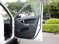 2013款 2.4L 自动 尊贵型5座