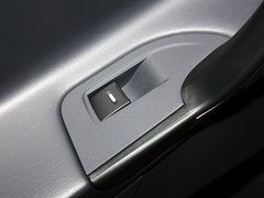 2013款 2.4L 自动 尊贵型5座