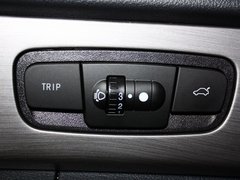 2013款 2.4L 自动 尊贵型5座
