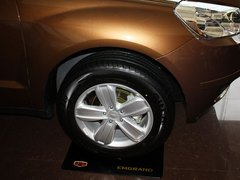 2013款 2.4L 自动 尊贵型5座