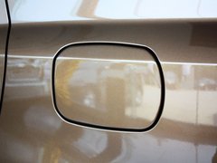 2013款 2.4L 自动 尊贵型5座