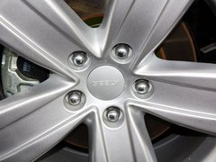 2013款 2.4L 自动 尊贵型5座