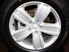 2013款 2.4L 自动 尊贵型5座