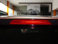 2013款 2.4L 自动 尊贵型5座
