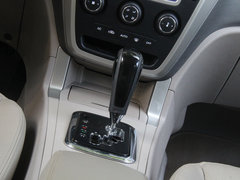 2013款 2.4L 自动 尊贵型5座
