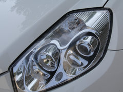 2013款 2.4L 自动 尊贵型5座
