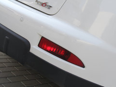 2013款 2.4L 自动 尊贵型5座