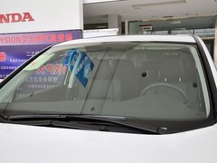 2013款 2.4L 自动 两驱豪华版