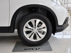 2013款 2.4L 自动 两驱豪华版