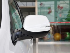 2013款 2.4L 自动 两驱豪华版