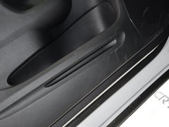 2013款 2.4L 自动 两驱豪华版