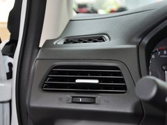 2013款 2.4L 自动 两驱豪华版