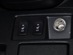 2013款 2.4L 自动 两驱豪华版