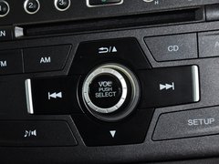 2013款 2.4L 自动 两驱豪华版