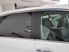 2013款 2.4L 自动 两驱豪华版