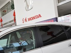 2013款 2.4L 自动 两驱豪华版