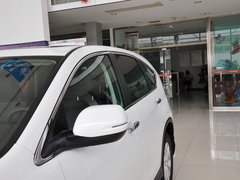 2013款 2.4L 自动 两驱豪华版