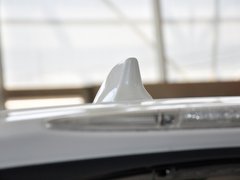 2013款 2.4L 自动 两驱豪华版