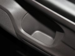 2013款 2.0L 自动 两驱经典版