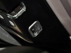 2013款 2.0L 自动 两驱经典版