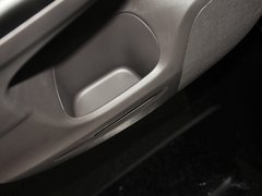 2013款 2.0L 自动 两驱经典版