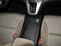 2013款 2.0L 自动 两驱经典版