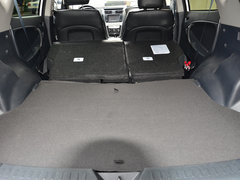 2013款 2.0L 自动 尊贵型 5座