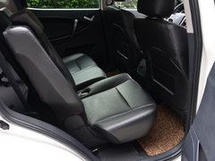 2013款 2.0L 自动 尊贵型 5座