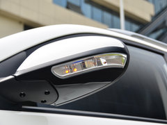 2013款 2.0L 自动 尊贵型 5座