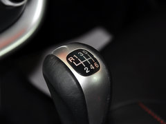 2013款 2.0L 手动 豪华型