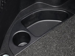 2013款 2.0L 手动 豪华型