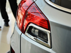 2013款 2.0L 手动 豪华型