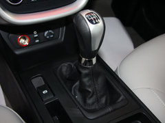 2013款 2.0L 手动 豪华型