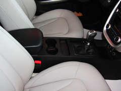 2013款 2.0L 手动 豪华型