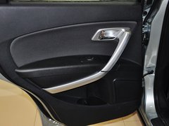 2013款 2.0L 自动 舒适型
