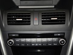 2013款 2.0L 自动 舒适型