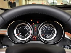 2013款 2.0L 自动 舒适型