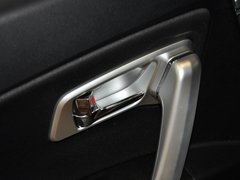 2013款 2.0L 自动 舒适型