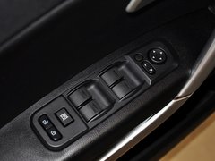 2013款 2.0L 自动 舒适型