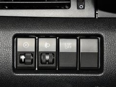2013款 2.0L 自动 舒适型
