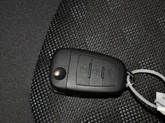 2013款 2.0L 自动 舒适型