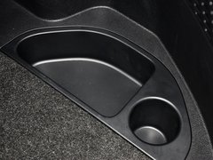 2013款 2.0L 自动 舒适型
