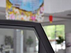 2013款 2.0L 自动 豪华型