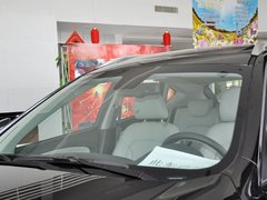 2013款 2.0L 自动 豪华型