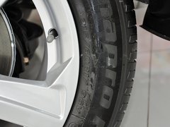 2013款 2.0L 自动 豪华型