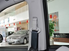 2013款 2.0L 自动 豪华型