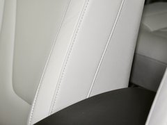 2013款 2.0L 自动 豪华型