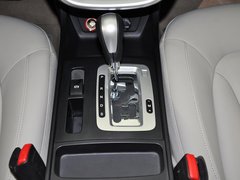2013款 2.0L 自动 豪华型